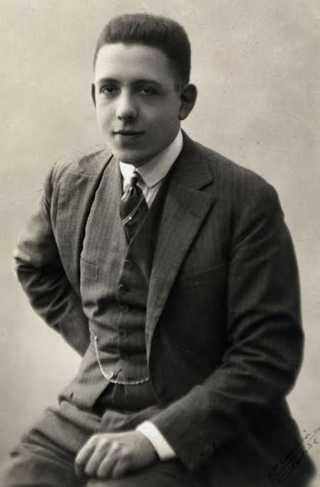 Composer Image