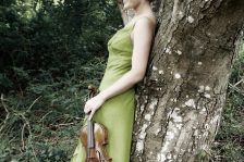Violinist Jennifer Frautschi